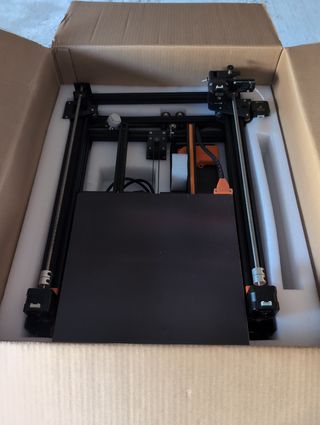 Impresora 3D. Solo le falta la placa base. Piezas