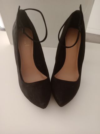 Zapatos tacón negros mujer