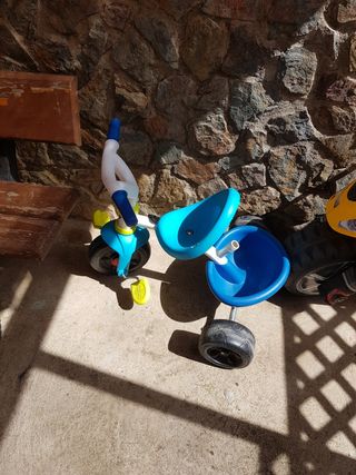 Triciclo infantil azul