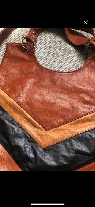 Bolso Ainara piel marrón y regalo