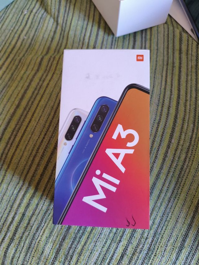 Xiaomi Mi A3 Azul - Smartphone