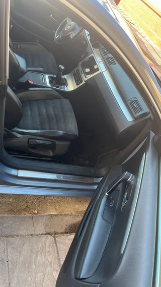 Volkswagen Passat CC 2010