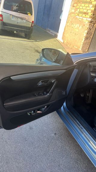 Volkswagen Passat CC 2010