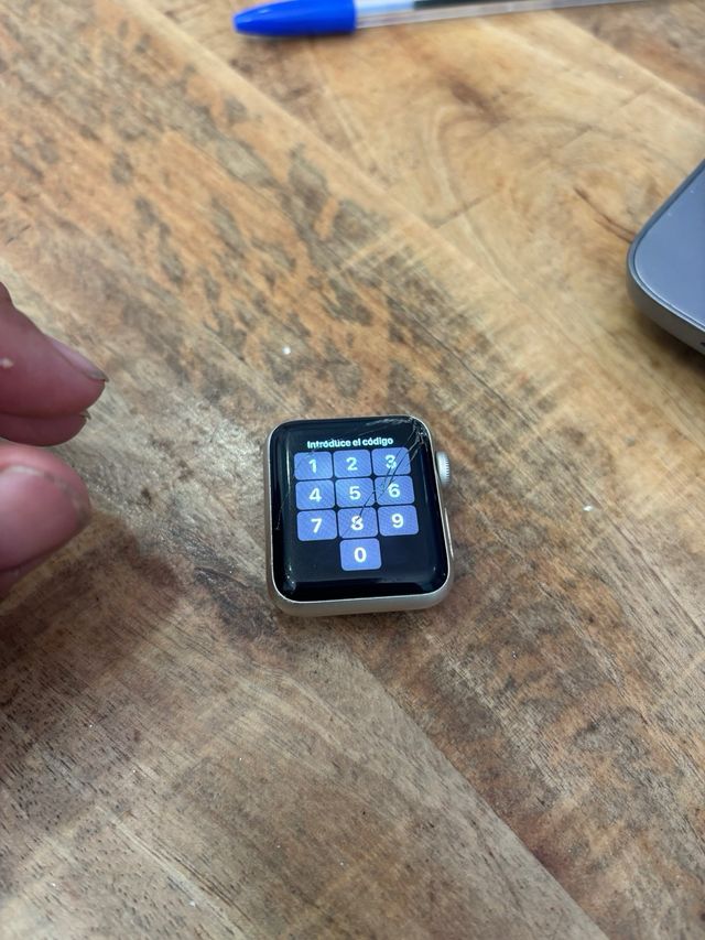 Apple Watch Series 2 - 38mm - Gold