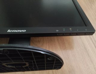 Monitor TV LED LENOVO 18,5" THINK VISION E1922
