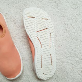 Escarpines aquagym Gymshoe Nabaiji naranja pastel