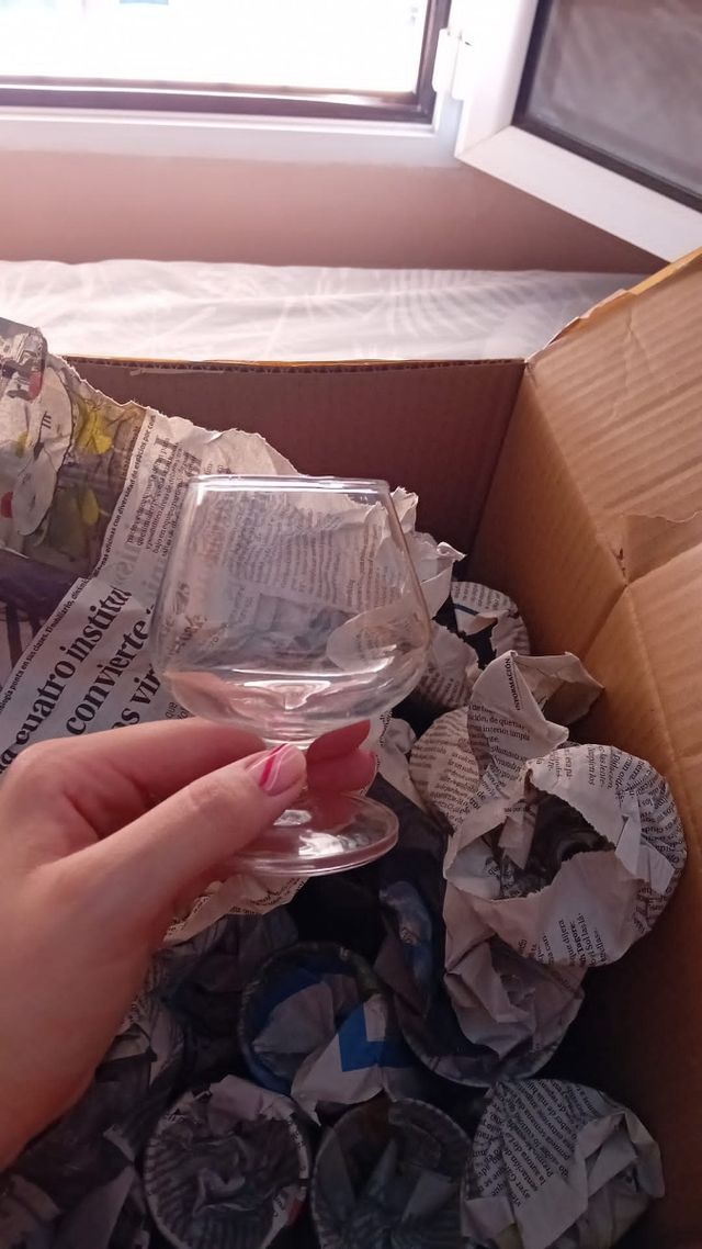 Copas de cristal , tazas y vasos