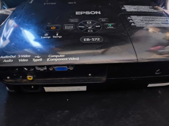 Proiettore Epson EB-S72 usato