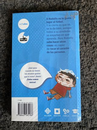 El niño que no sabía jugar al fútbol (Spanish E...