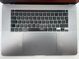 MacBook Pro 16" 2019