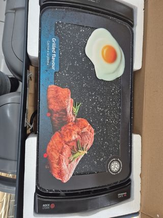 Plancha eléctrica cecotec