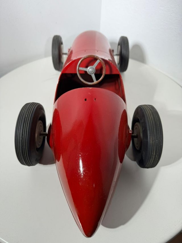 Auto da corsa Ferrari Toschi, 55x25x16cm