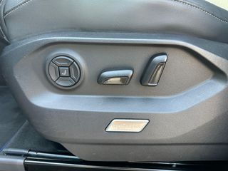 Volkswagen Touareg R 462CV 2021 FULL EQUIP