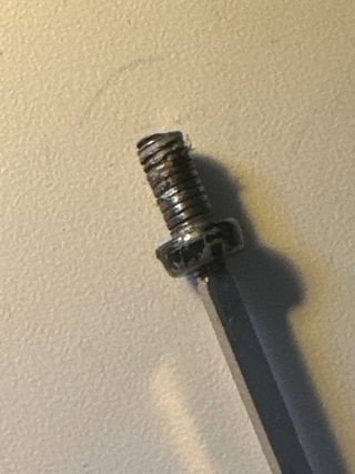 Atril trompeta para calle, marca Obrac.