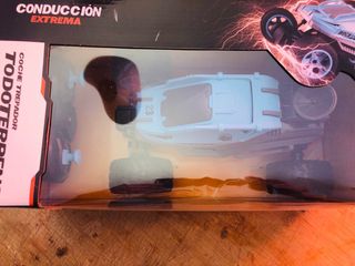 Coche teledirigido todoterreno 2.4GHz