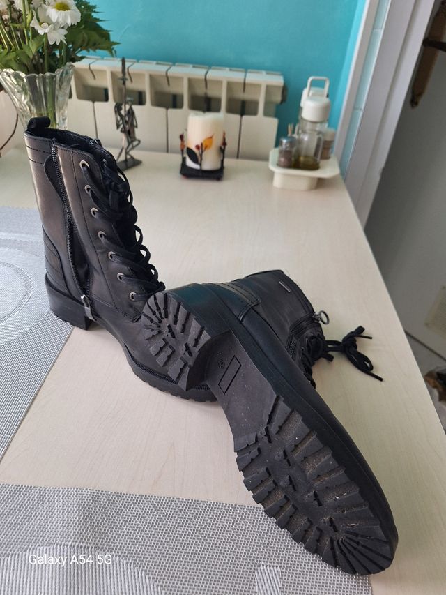 Botas Kangaroos negras 38