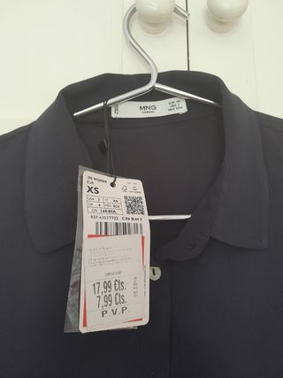 Blusa Mango azul marino XS