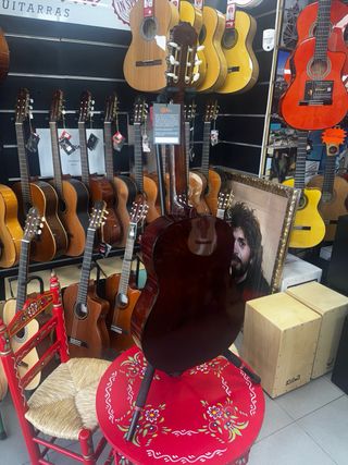 Guitarra Española de iniciacion + Funda