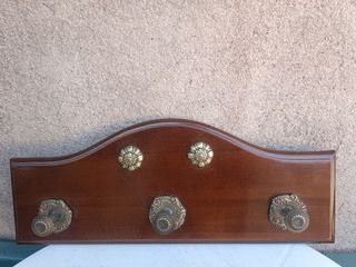 Perchero vintage madera metal.