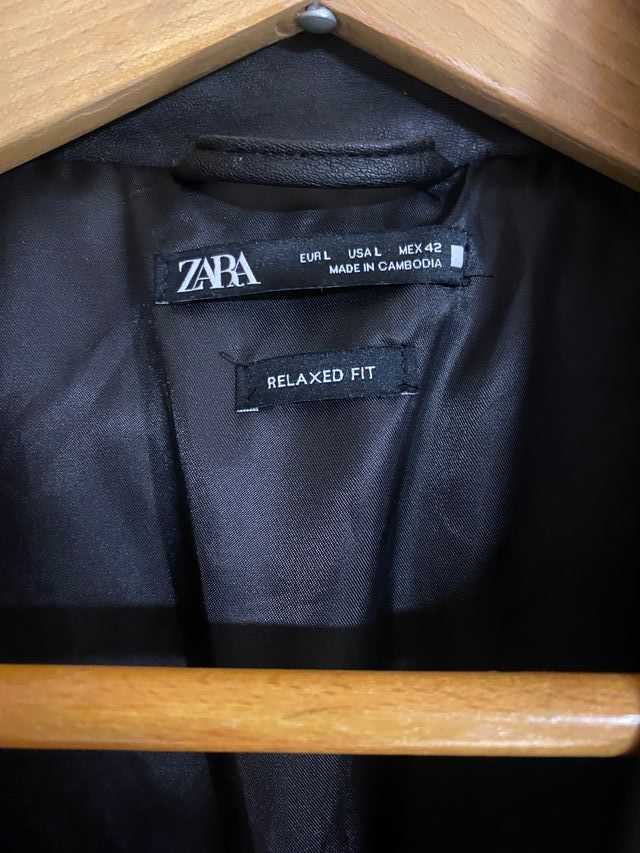 Giacca Zara biker nera ecopelle