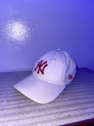 Gorra NY Yankees Blanca y Roja