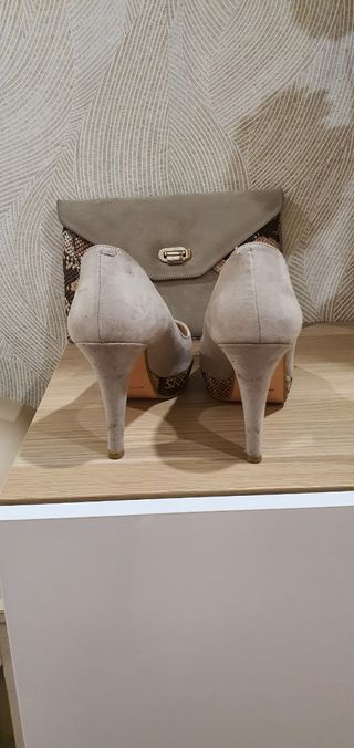 Zapatos y bolso beige-marrón