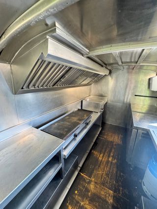 Foodtruck Mercedes - Cocina móvil