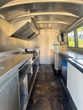 Foodtruck Mercedes - Cocina móvil