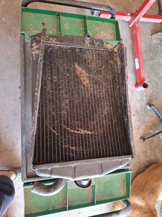 Radiador Seat 850 clásico