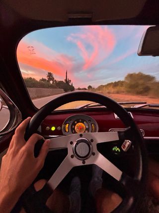 ALQUILO SEAT 600 2025