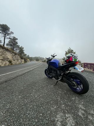 Yamaha MT-09 A2 SOLO 5.500 KM!!!!!!!