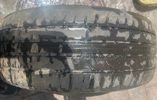 SE VENDEN 4 LLANTA CON 4 NEUMATICOS MERCEDES BENZ