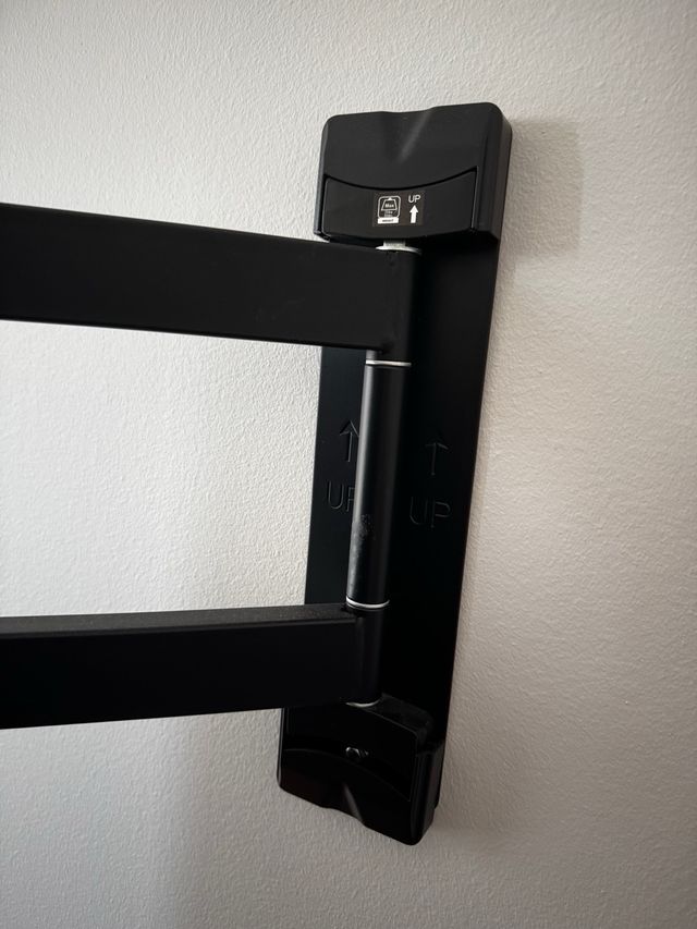 Supporto TV - Braccio snodato