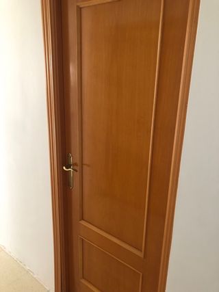 Puerta madera maciza - 1 unidad