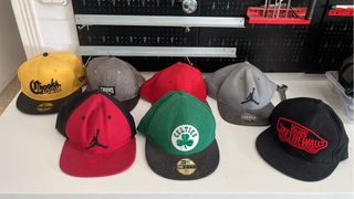 7 Gorras variadas