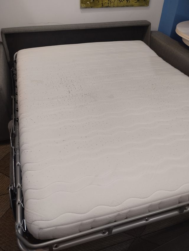 Sofá cama gris - 2 plazas