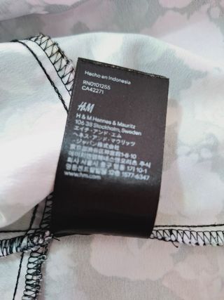 Conjunto HYM flores XXL (44-16)