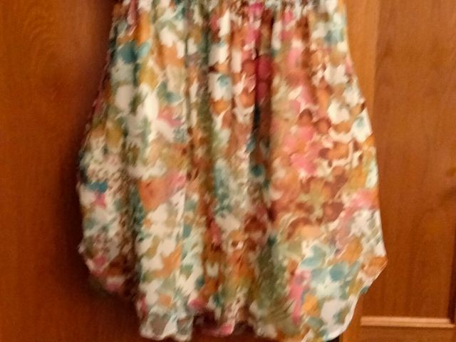 Vestido corto floral multicolor