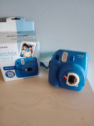 Instax Mini 9 Azul - Cámara FUJIFILM 
REBAJADA.