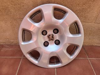 Tapacubos Peugeot 15