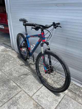 Bicicleta Giant talon