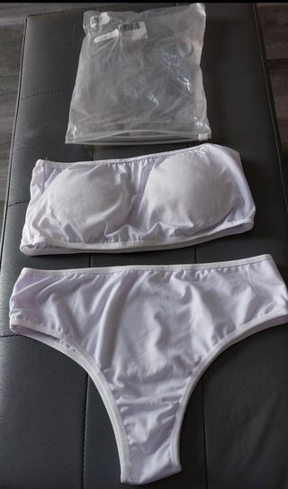 Bikini bianco taglia S