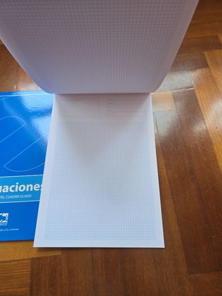 2 blocs exámenes cuadriculados