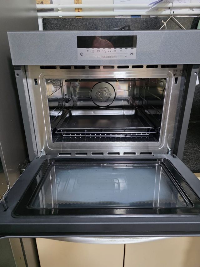 Horno Balay multifunción - Gris