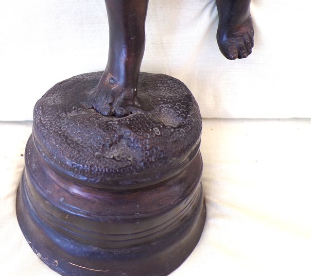 Figura niño bronce - 38cm