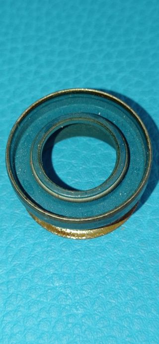 Reten selector caja cambio Ford Fiesta, Escort.