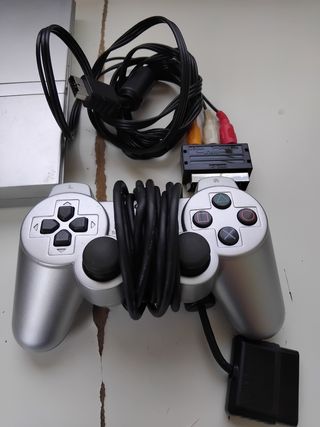 PS2 Slim (PlayStation 2) Silver