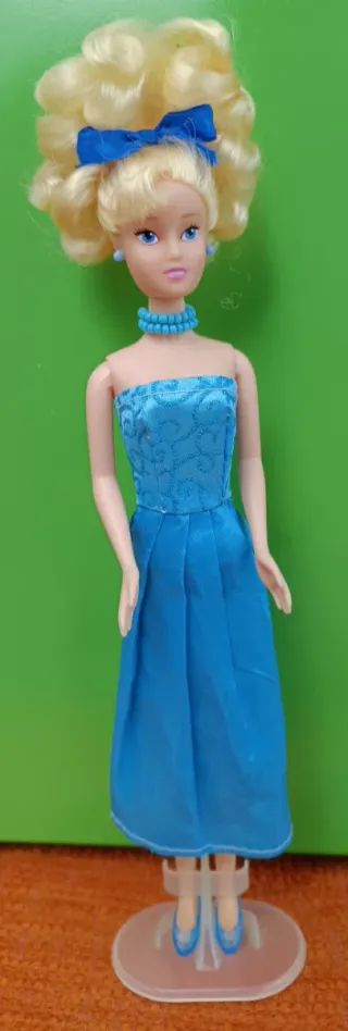 Muñeca Cenicienta Simba Disney