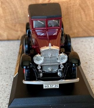 CADILLAC V16 1931. Escala 1:43. NUEVO.