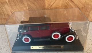 CADILLAC V16 1931. Escala 1:43. NUEVO.